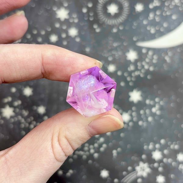 "Gentle Heart" - Show Off Gem d6