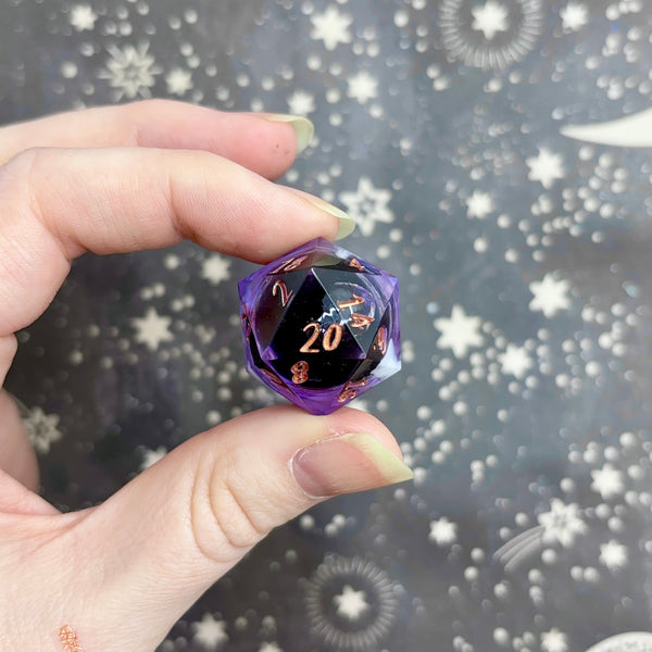 "Dark Core" - Show-Off Numeric d20