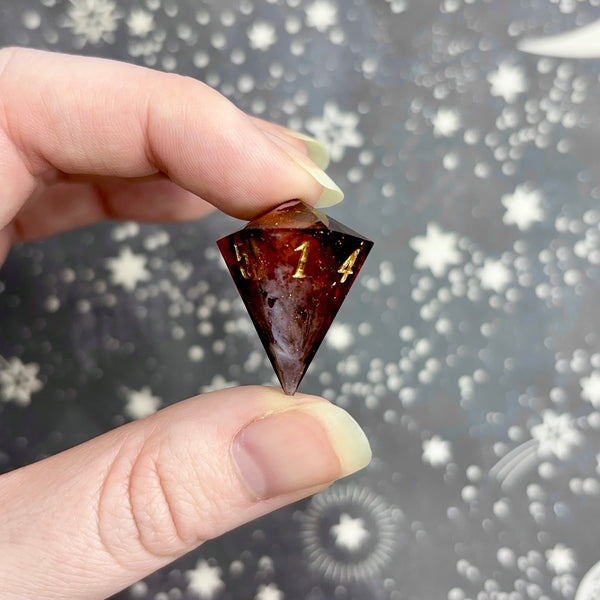 "Ash and Cinders" - Show Off Gem d6