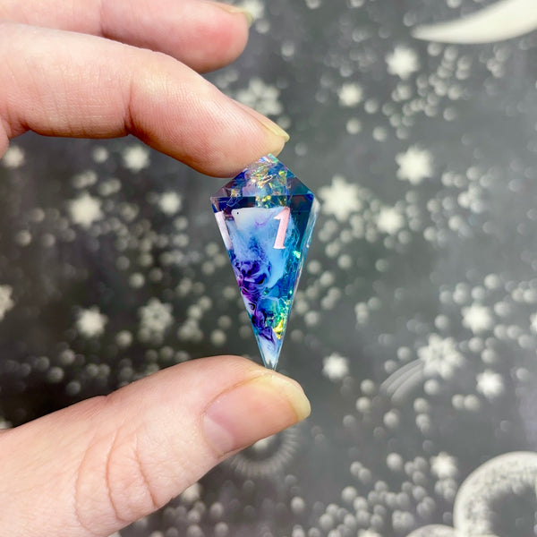 "Cosmic Light" - 7 Piece Show Off Set - Logo d20