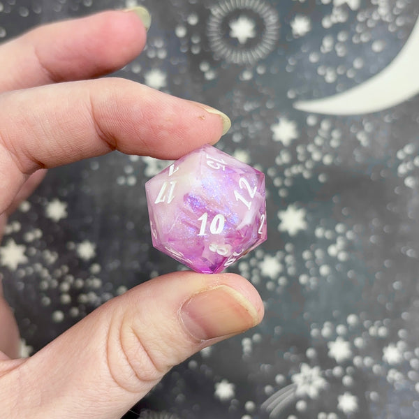 "Gentle Heart" - Show Off Numeric d20