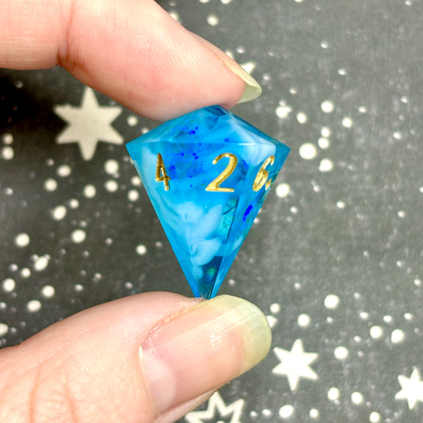 "Onset Lightning" - Show Off Gem d6