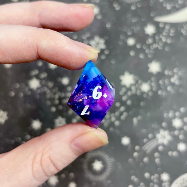 "Dancing in Deep Space" - 7 Piece Show Off Set - Logo d20
