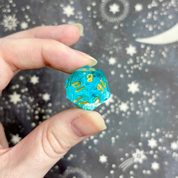 "Waves Break" - Standard Numeric d20