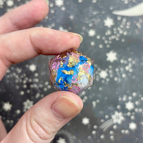 "Regal" - Show Off Logo d20