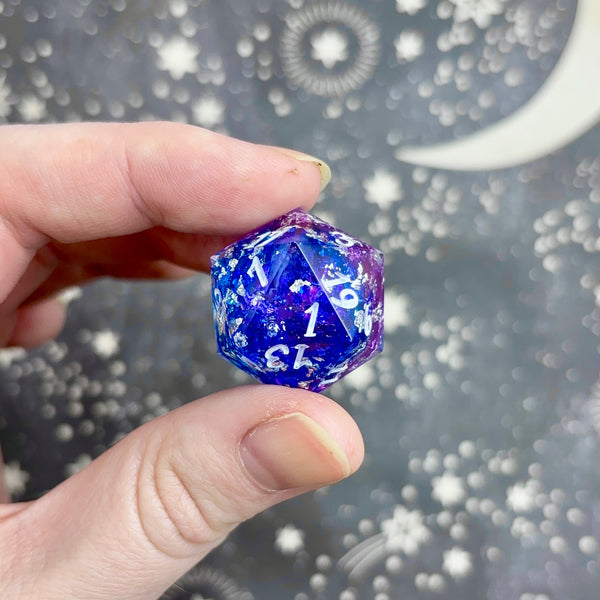 "Silver Geode" - Show Off Logo d20