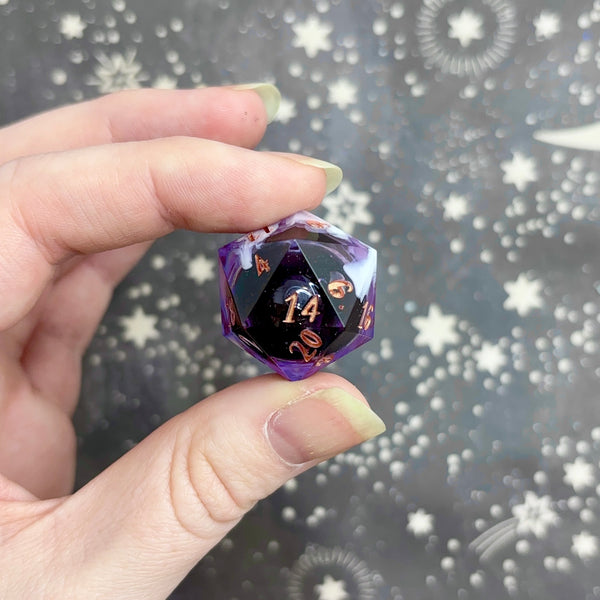 "Dark Core" - Show-Off Numeric d20
