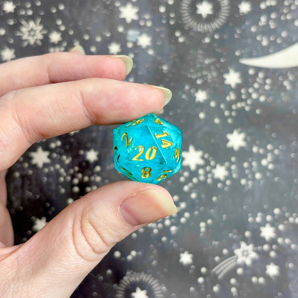 "Waves Break" - Standard Numeric d20