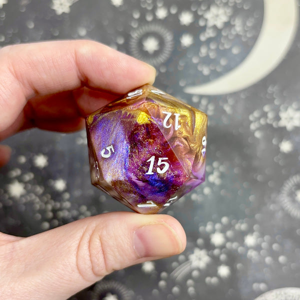 "Beautiful Remnants" - 35mm Show-Off Logo d20
