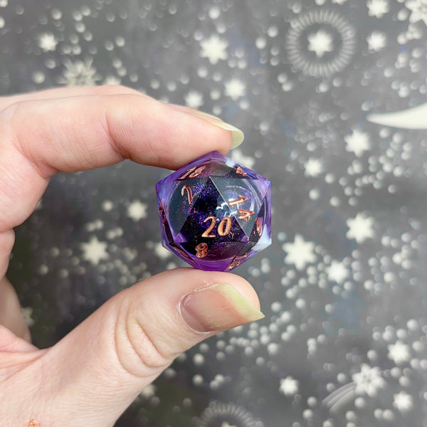 "Dark Core" - Show-Off Numeric d20
