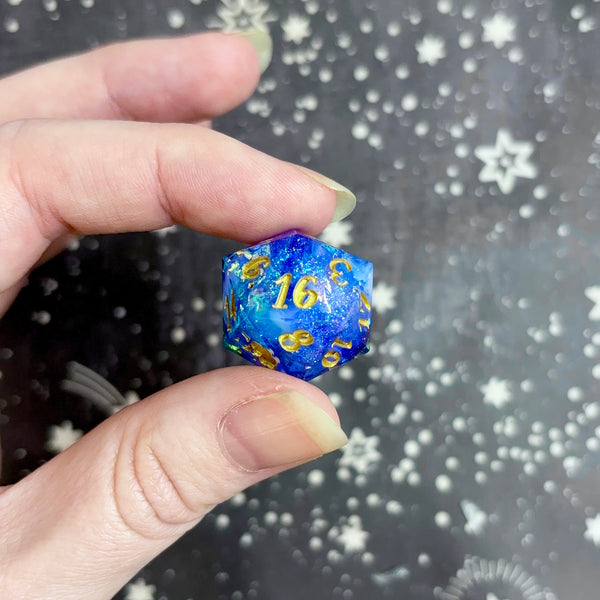 "Introspection" gold - Standard "nat nothing" logo d20