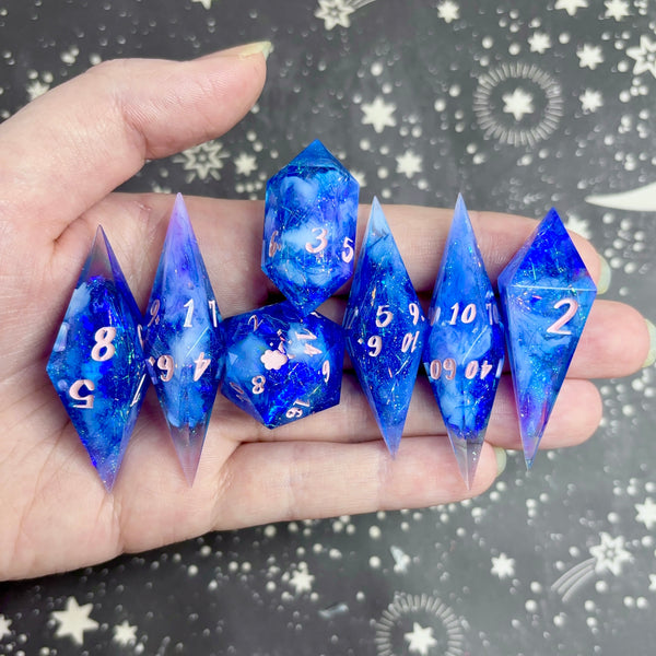 "Pensive Whimsy" - Elongated 7 Piece Show Off Set - Logo d20