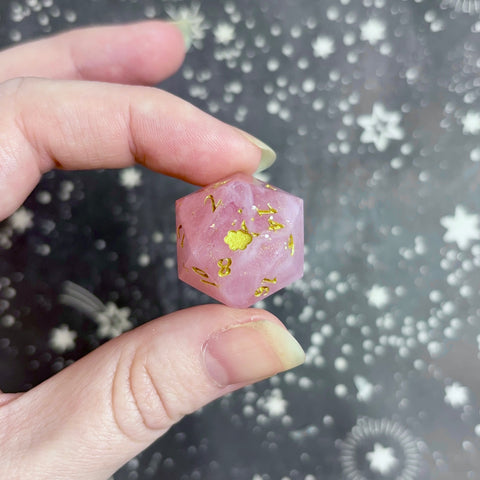 "Rosé" - Show Off "nat nothing" Logo d20