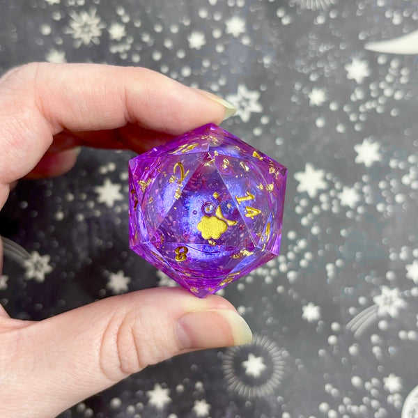 "Quintessence" - 35mm Show-Off Logo d20