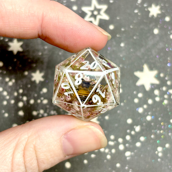 "Early Bee-ginnings" - Show Off Numeric d20