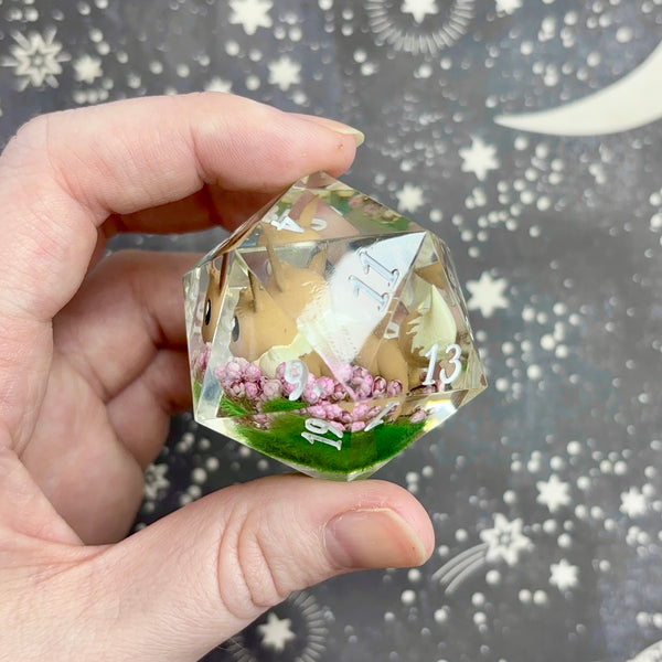 "Eevee's Garden" - 40mm Show-Off Logo d20