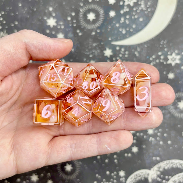 "Peachy Keen" - 7 Piece Set - Logo d20