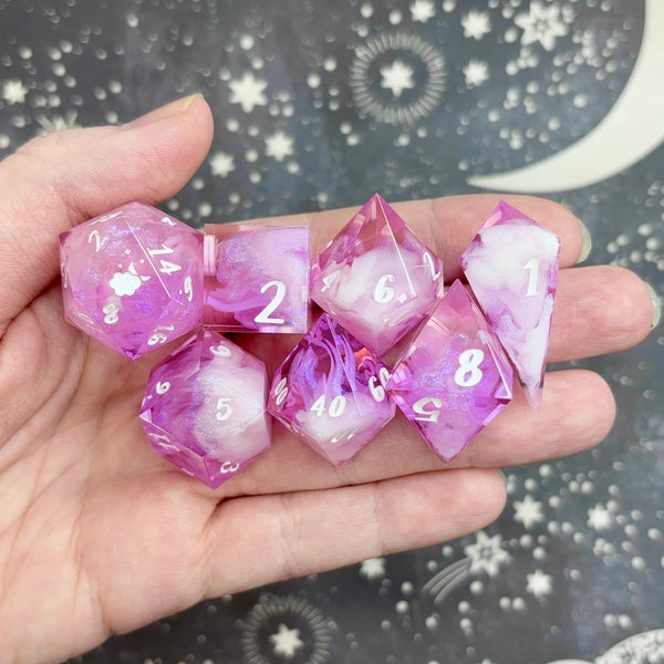 "Gentle Heart" - 7 Piece Show Off Set - Logo d20