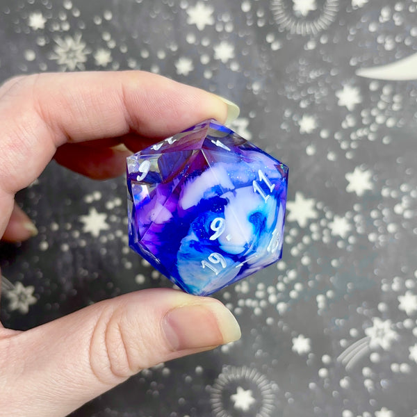 "Change Bringer" - 35mm Show-Off Logo d20