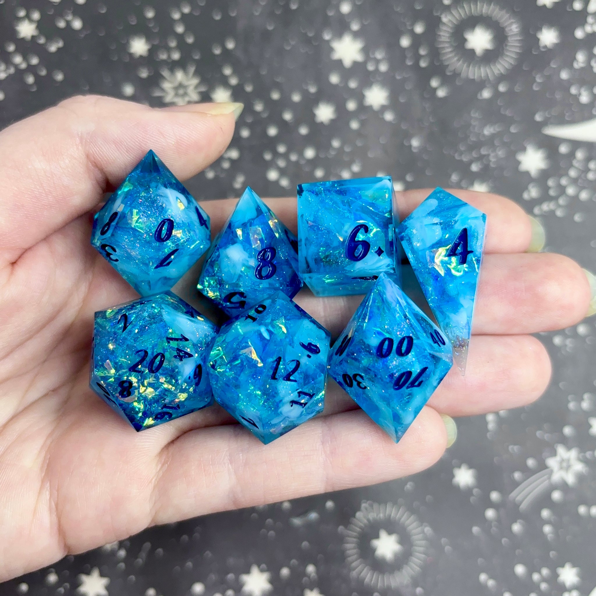 "Frostbitten Aurora" - 7 Piece Show Off Set - Numeric d20