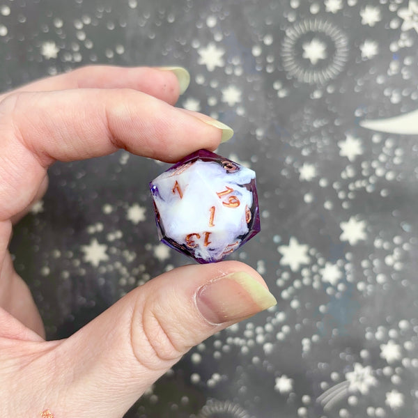 "Dark Core" - Show-Off Numeric d20
