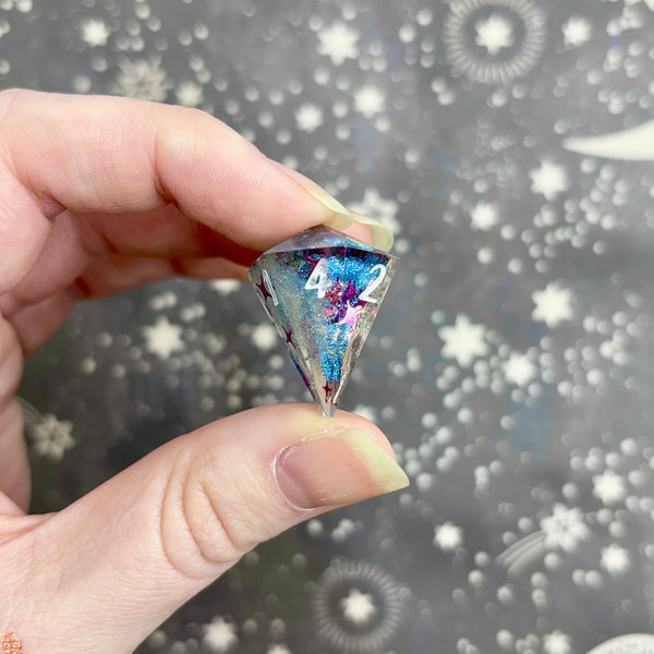 "Cosmic Geodes" - Gem d6