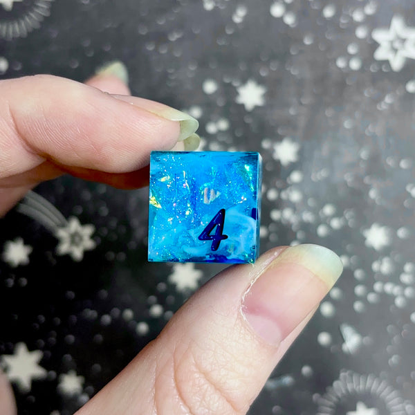 "Frostbitten Aurora" - 7 Piece Show Off Set - Numeric d20