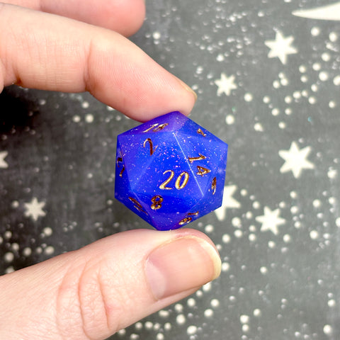 "Flecked Purple Base" - Show Off Numeric d20