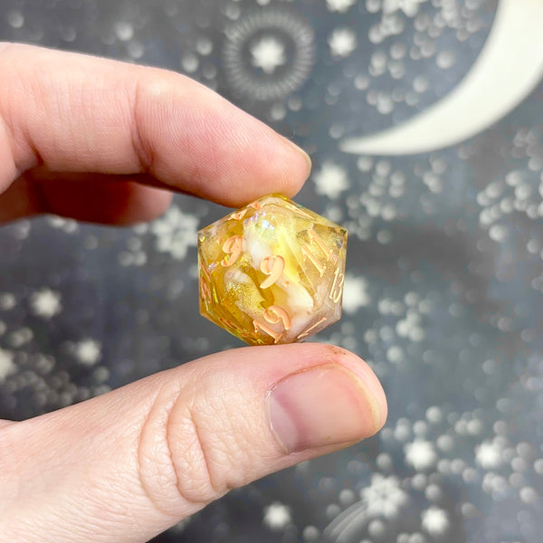 "Sunkissed" - Standard Numeric d20