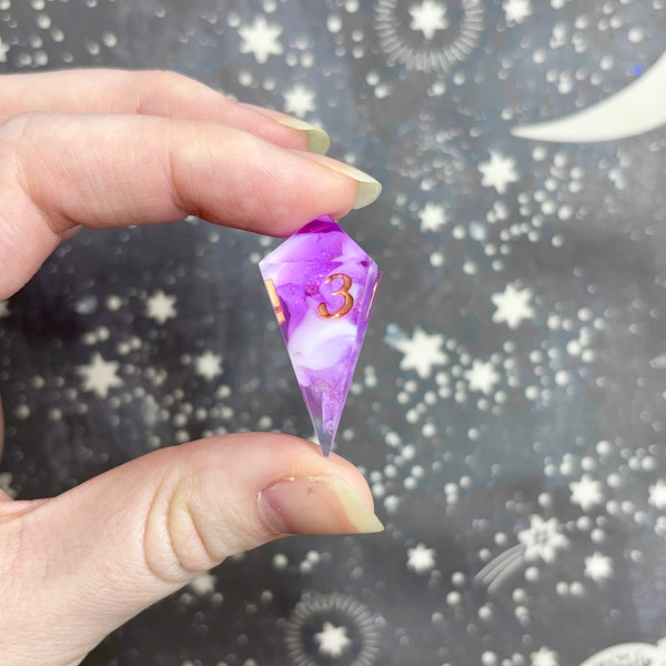 "Wisteria Wonderland" - 7 Piece Show Off Set - Logo d20