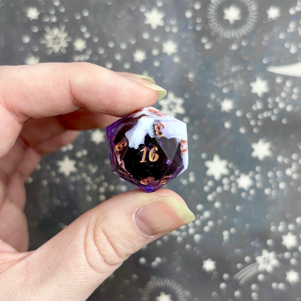"Dark Core" - Show-Off Numeric d20