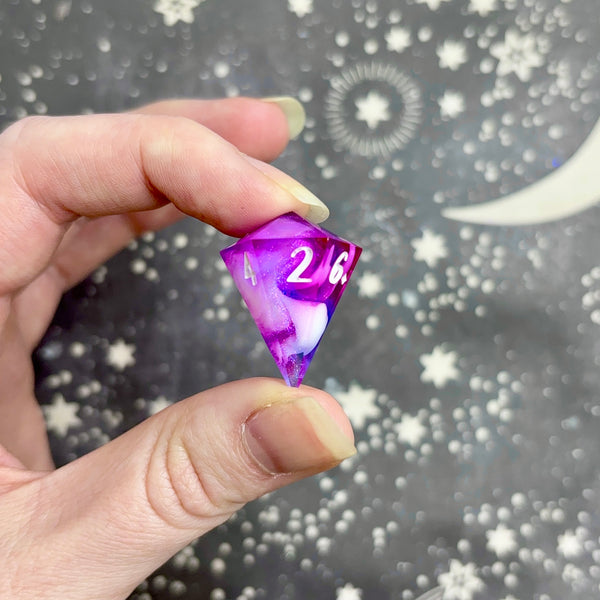 "Into the Iris" - Show Off Gem d6
