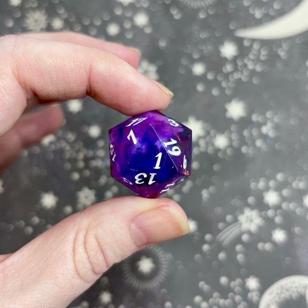 "Dancing in Deep Space" - 7 Piece Show Off Set - Logo d20