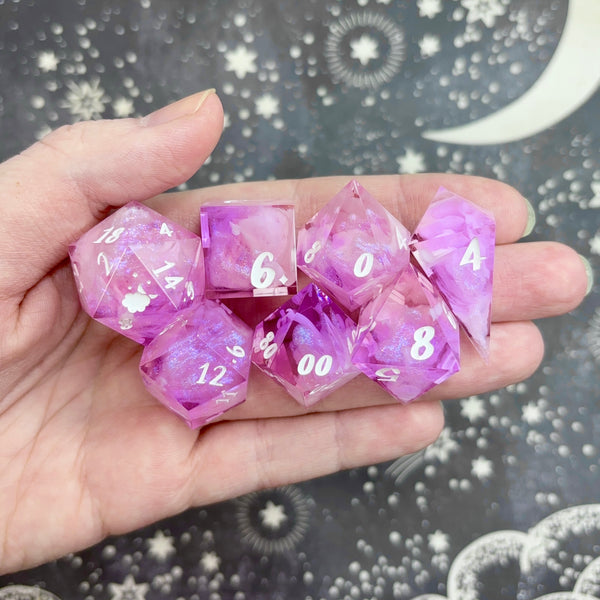 "Gentle Heart" - 7 Piece Show Off Set - Logo d20