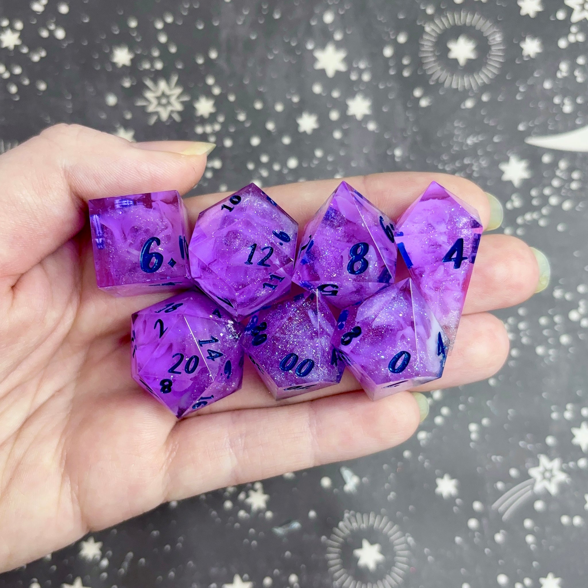 "Quiet Reverie" - 7 Piece Show Off Set - Numeric d20