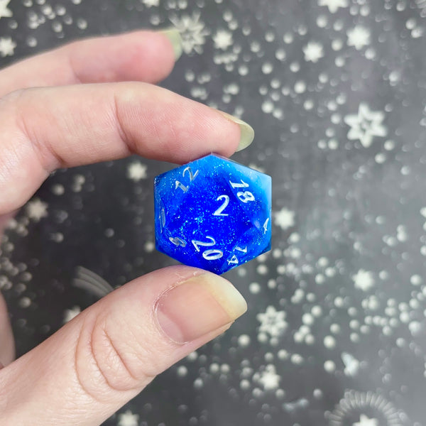 "Arctic Sky" silver - Show Off Numeric d20