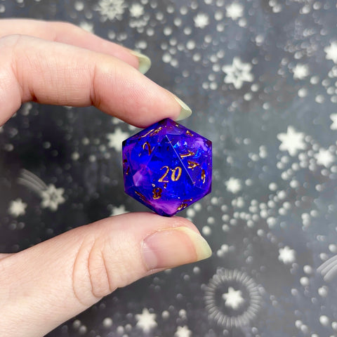 "Under the Moonlight" - Show Off Numeric d20