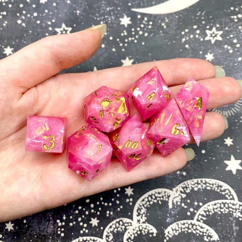 "Bubblegum Babe" - 7 Piece Show Off Set - Logo d20